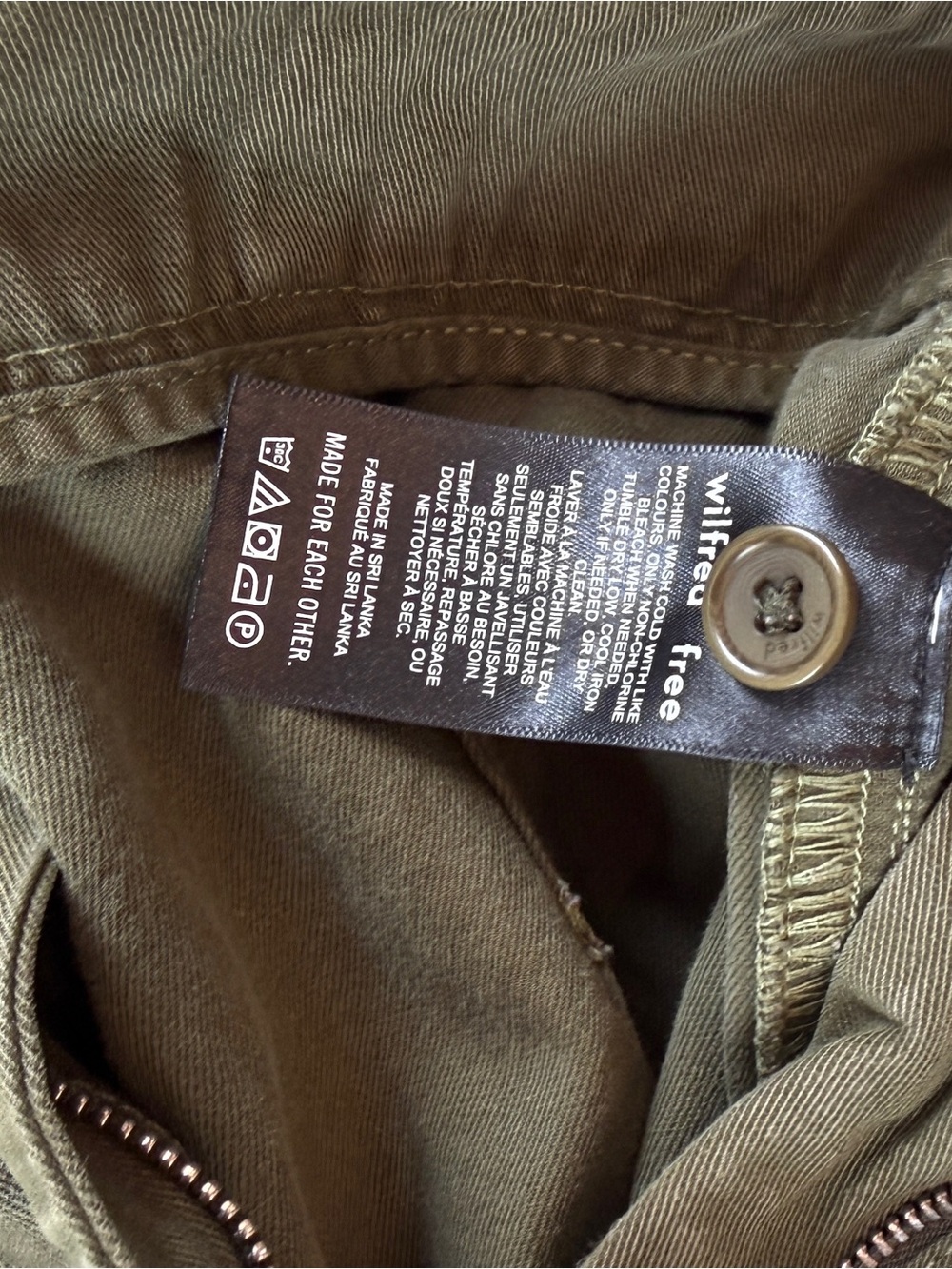 Aritzia Wilfred Free Nova High Waist Cargo Paperbag Pants in Olive Colour Size 2 - Picture 12 of 13